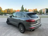 Gebraucht Porsche Cayenne 262 PS (192 kW) 2015 Grau SUV