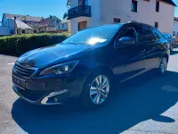 Gebraucht Peugeot 308 Allure 120 PS (88 kW) 2017 Violett Limousine