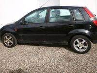 Gebraucht Ford Fiesta 69 PS (50 kW) 2003 Schwarz Kleinwagen