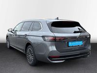 Gebraucht VW Passat Elegance 150 PS (110 kW) 2025 Grau Kombi