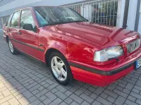 Gebraucht Volvo 440 90 PS (66 kW) 1995 Rot Kleinwagen