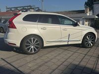 Gebraucht Volvo XC60 Summum 190 PS (139 kW) 2016 Chrystal white SUV