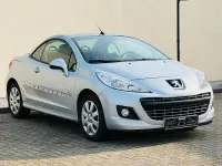 Gebraucht Peugeot 207 CC Urban Move 120 PS (88 kW) 2011 Silber Cabrio