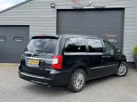 Gebraucht Lancia Voyager Gold 163 PS (119 kW) 2012 Schwarz Van / Kleinbus