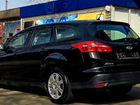 Gebraucht Ford Focus Business Edition 120 PS (88 kW) 2015 Schwarz Kombi
