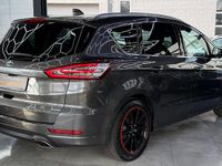 Gebraucht Ford S-MAX Titanium 190 PS (139 kW) 2019 Grau Van / Kleinbus