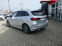 Gebraucht Mercedes B200 AMG line 177 PS (130 kW) 2024 Silber Kleinwagen