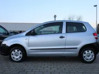 Second-hand VW Fox Basis 54 CP (39 kW) 2006 Argintiu Hatchback