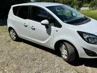 Gebraucht Opel Meriva Edition 140 PS (102 kW) 2010 Weiß Van / Kleinbus