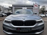 Gebraucht BMW 520 Sport Line 190 PS (139 kW) 2018 Blau Limousine