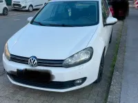 Gebraucht VW Golf VI 105 PS (77 kW) 2010 Weiß Kleinwagen
