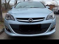 Gebraucht Opel Astra Sport 165 PS (121 kW) 2014 Silber Limousine