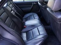 Gebraucht Mercedes 190 150 PS (110 kW) 1985 Schwarz Limousine