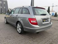Gebraucht Mercedes C200 136 PS (100 kW) 2011 Palladiumsilber Kombi