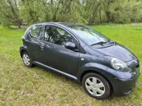 Gebraucht Toyota Aygo 2009 Silber Kleinwagen