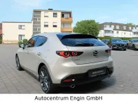Gebraucht Mazda 3 Exclusive-Line 140 PS (102 kW) 2025 Beige Limousine