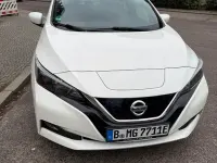 Gebraucht Nissan Leaf Acenta 110 kW (150 PS) 2019 Weiß Kleinwagen