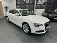 Gebraucht Audi A5 Design 300 PS (220 kW) 2015 Weiß Coupé