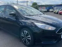Gebraucht Ford Focus Trend 125 PS (91 kW) 2015 Schwarz Kombi