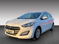 Gebraucht Hyundai i30 Trend 101 PS (74 kW) 2017 Weiß Kombi