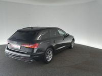 Gebraucht Audi A4 Business 163 PS (119 kW) 2023 Mythosschwarz metallic Kombi