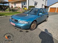 Używany Audi A4 102 KM (75 kW) 2001 Zielony Kombi