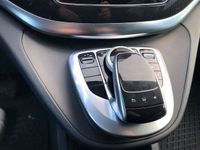 Gebraucht Mercedes V250 190 PS (139 kW) 2016 Blau Van / Kleinbus