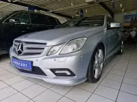 Gebraucht Mercedes E250 204 PS (150 kW) 2010 Silber Coupé