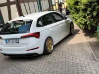 Gebraucht Skoda Scala 95 PS (69 kW) 2020 Weiß Kleinwagen
