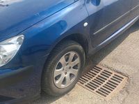 Gebraucht Peugeot 307 90 PS (66 kW) 2003 Blau Limousine