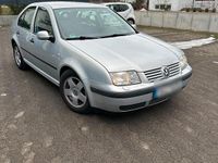 Gebraucht VW Bora 75 PS (55 kW) 2000 Grau Coupé