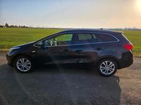 Gebraucht Kia Ceed Sportswagon DREAM-TEAM Edition 136 PS (100 kW) 2014 Schwarz Kombi