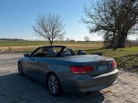 Gebraucht BMW 325 Cabriolet 218 PS (160 kW) 2007 Grau Cabrio
