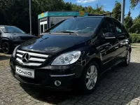 Gebraucht Mercedes B180 116 PS (85 kW) 2009 Schwarz Van / Kleinbus