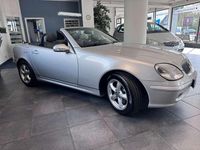 Gebraucht Mercedes SLK320 218 PS (160 kW) 2002 Silber Cabrio