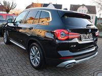 Gebraucht BMW X3 Sport Line 190 PS (139 kW) 2024 Schwarz SUV