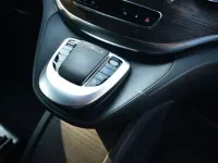 Gebraucht Mercedes V300 239 PS (175 kW) 2020 Schwarz Van / Kleinbus