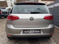 Gebraucht VW Golf VII Trendline 105 PS (77 kW) 2014 Silber Kleinwagen