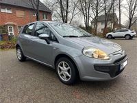 Gebraucht Fiat Punto Pop 69 PS (50 kW) 2011 Grau Kleinwagen