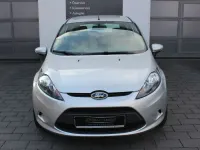 Gebraucht Ford Fiesta Trend 60 PS (44 kW) 2011 Silber Kleinwagen