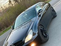 Gebraucht Mercedes E320 224 PS (164 kW) 2008 Schwarz Limousine