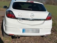 Gebraucht Opel Astra GTC 90 PS (66 kW) 2009 Weiß Coupé