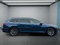 Gebraucht VW Passat 200 PS (147 kW) 2023 Blau Kombi