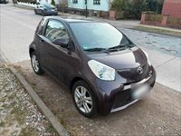 Gebraucht Toyota iQ 68 PS (50 kW) 2010 Kleinwagen