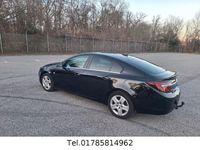 Gebraucht Opel Insignia Edition 136 PS (100 kW) 2016 Schwarz Limousine