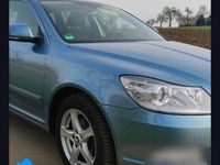 Gebraucht Skoda Octavia 125 PS (91 kW) 2010 Blau Kombi