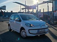 Second-hand VW up! 71 CP (52 kW) 2015 Alb Hatchback