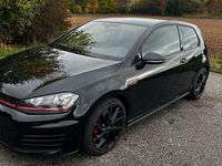 Gebraucht VW Golf VII GTI 230 PS (169 kW) 2016 Schwarz Limousine