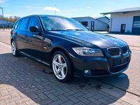 Second-hand BMW 330 245 CP (180 kW) 2011 Negru Break