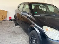 Gebraucht Opel Astra 80 PS (58 kW) 2007 Schwarz Kleinwagen